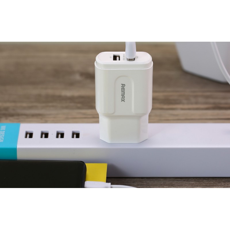 Φορτιστής Ταξιδιού Remax RP-U22 2-USB & USB to Type-C Cable White