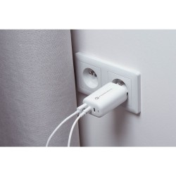 Φορτιστής Ταξιδίου Forcell F-Energy GaN Travel Charger with 2xUSB C and USB A 65W Quick Charge White Φορτιστής Ταξιδίου Forcell F-Energy GaN Travel Charger with 2xUSB C and USB A 65W Quick Charge White