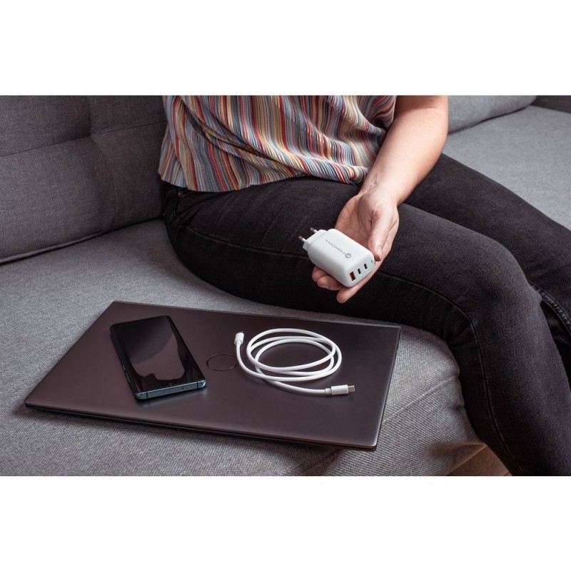 Φορτιστής Ταξιδίου Forcell F-Energy GaN Travel Charger with 2xUSB C and USB A 65W Quick Charge White Φορτιστής Ταξιδίου Forcell F-Energy GaN Travel Charger with 2xUSB C and USB A 65W Quick Charge White