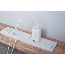 Φορτιστής Ταξιδίου Forcell F-Energy GaN Travel Charger with 2xUSB C and USB A 65W Quick Charge White Φορτιστής Ταξιδίου Forcell F-Energy GaN Travel Charger with 2xUSB C and USB A 65W Quick Charge White