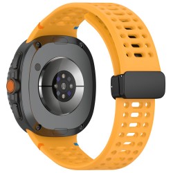 Ανταλλακτικό λουράκι Breathable Silicone Magnetic Strap για Samsung Galaxy Watch 8 / Classic Apricot