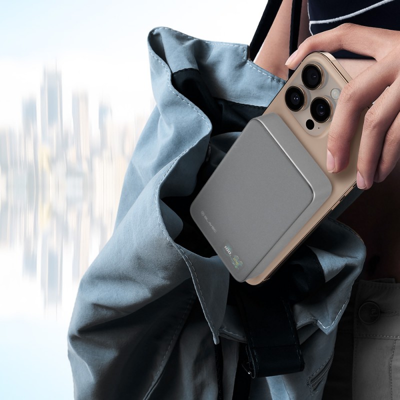 Εξωτερική Μπαταρία Blavec Powerbank 10000mAh BJ-04 Slim 13,5mm - Type C - 22,5W Magnetic Magsafe 3 in 1 (PBBJ04-MC10G) Grey Glass