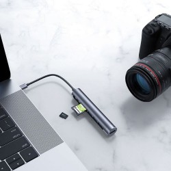 Αντάπτορας Joyroom Adapter 7in1 Type-C to 3X USB-A/USB-C/HDMI/TF/SD Dark Grey (S-H112) Αντάπτορας Joyroom Adapter 7in1 Type-C to 3X USB-A/USB-C/HDMI/TF/SD Dark Grey (S-H112)